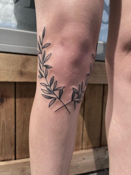 Knee Tattoo ideas For Women