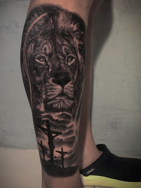 Lion Leg Tattoo