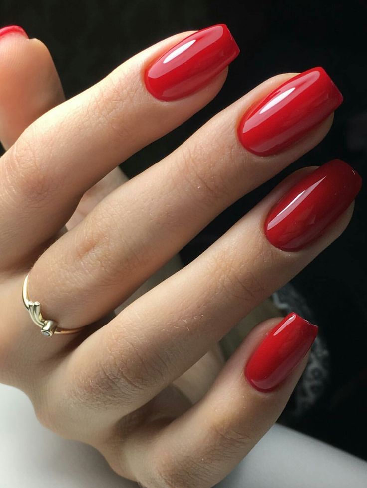 Red Nails