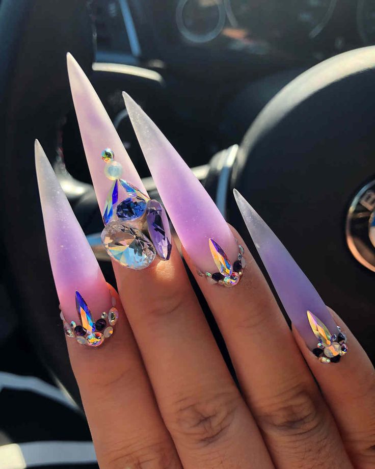 Stiletto Nails