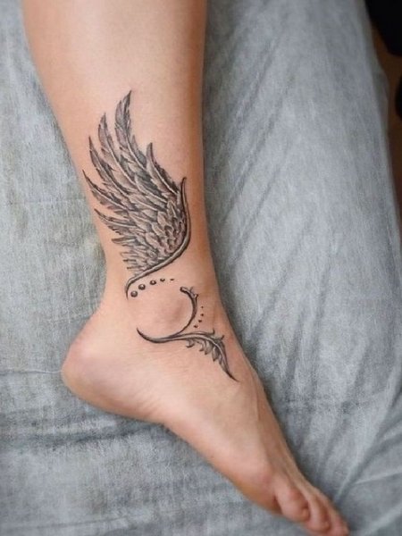 Wing Tattoo ideas for Women