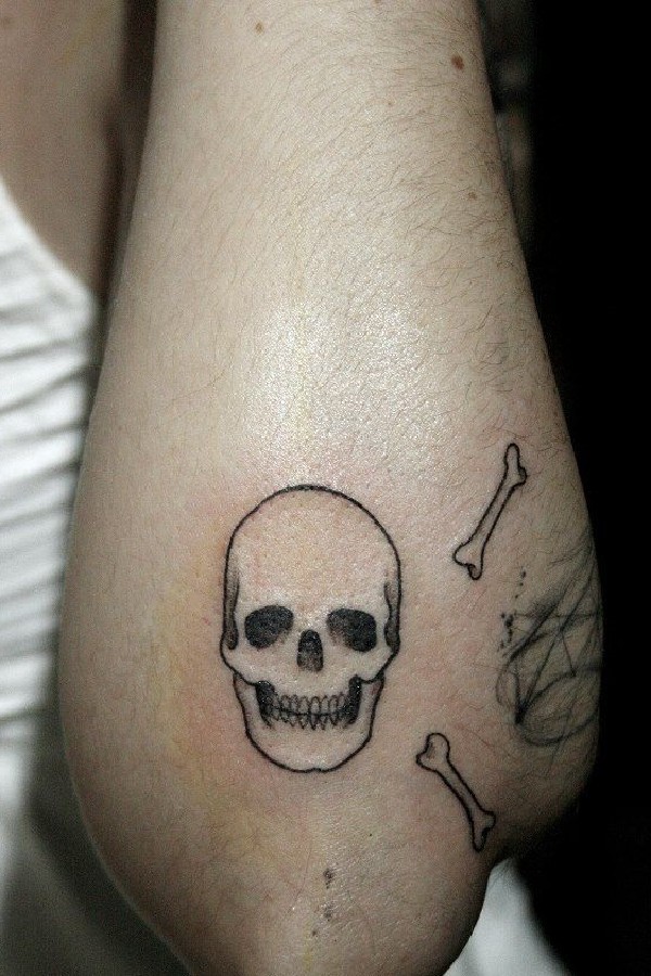 small Skull tattoo