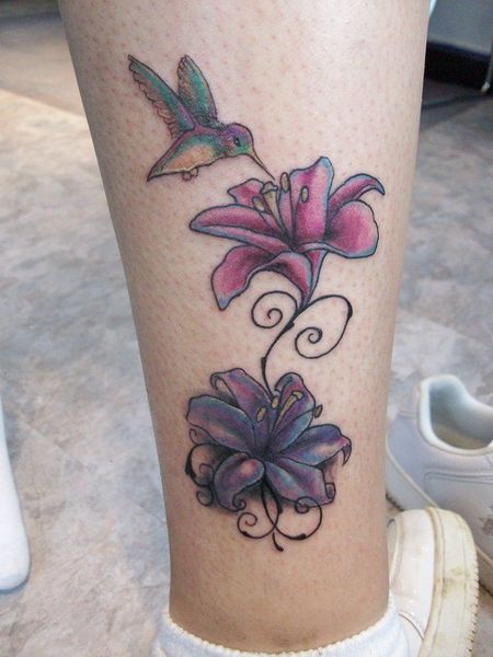 Hummingbird Leg Tattoos