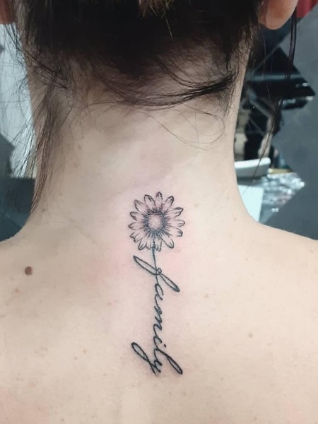 30 Beautiful Daisy Tattoo Ideas For Women - Tattoo Pro