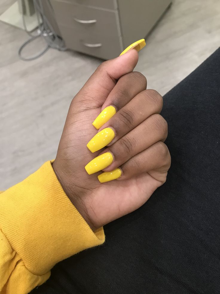 Yellow Coffin Nails