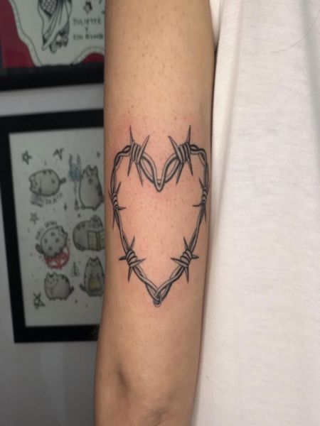 Barbed Wire Heart Tattoo