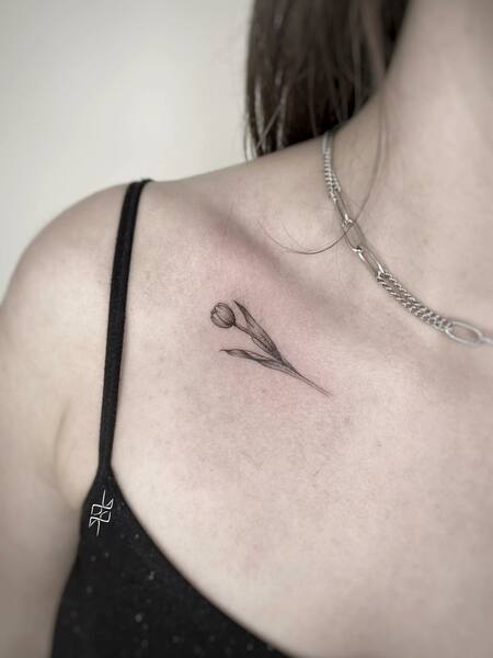 Collarbone Tulip Tattoo