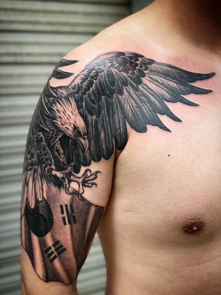 Eagle Shoulder Tattoo