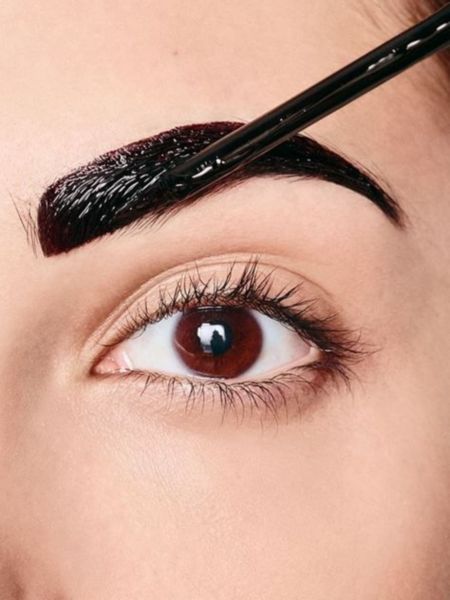 Henna Tattoo Eyebrows