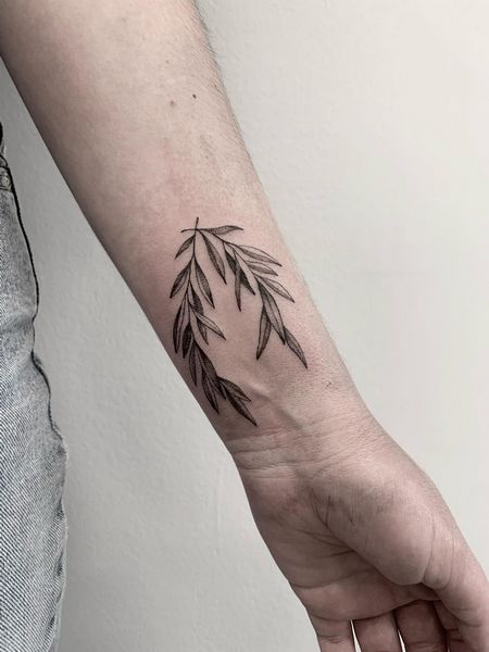 Leaf Wrist Tattoo