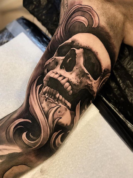 Skull Bicep Tattoo 