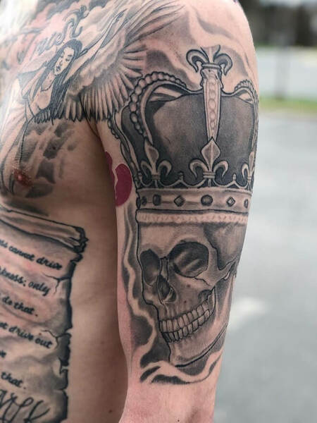 Skull With Crown Tattoo