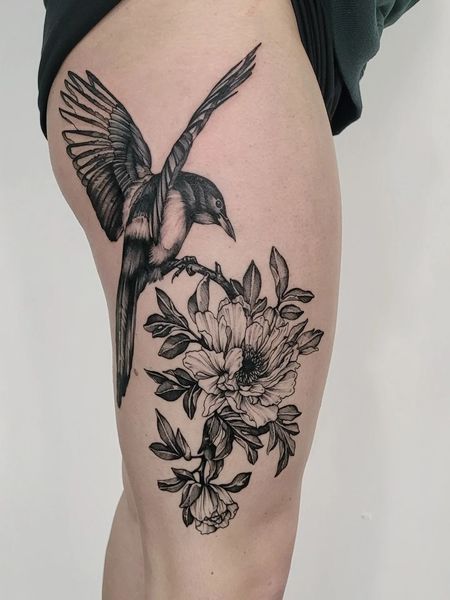 Thigh Magpie Tattoo