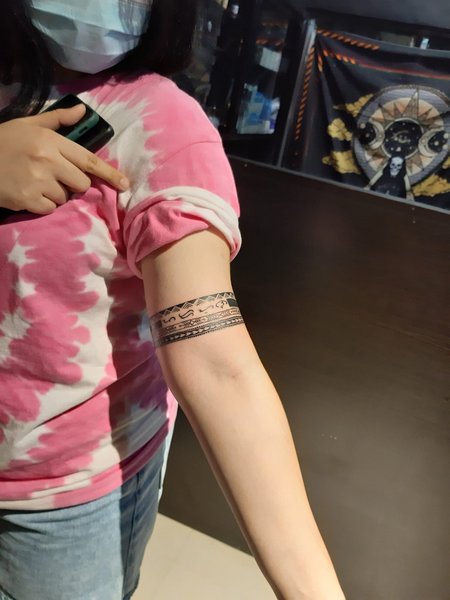 Armband Tattoo Women