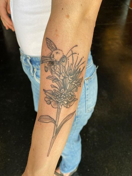 Bee Tattoo With Flowers