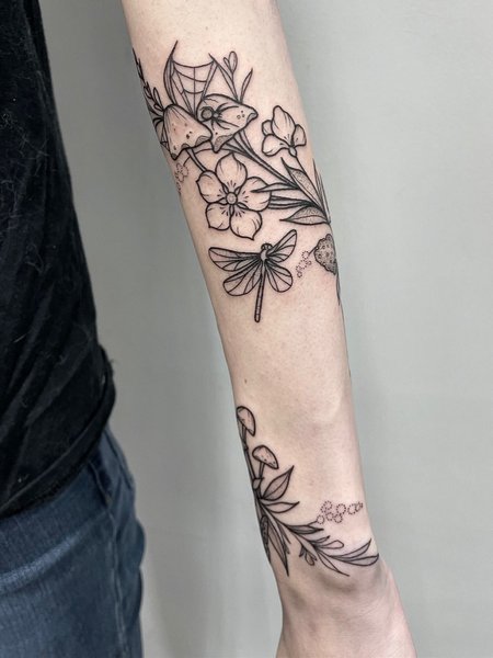 Dragonfly Tattoo With Flowers