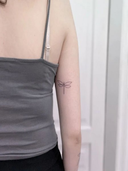Fine Line Dragonfly Tattoo