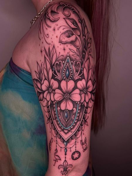 Gem Lace Tattoo