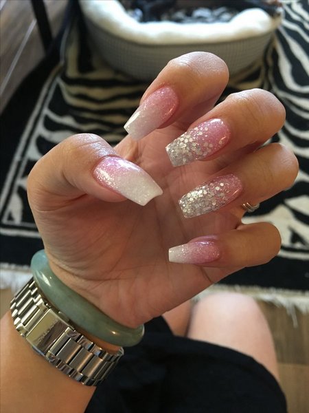 Glitter Pink Ombre Nails