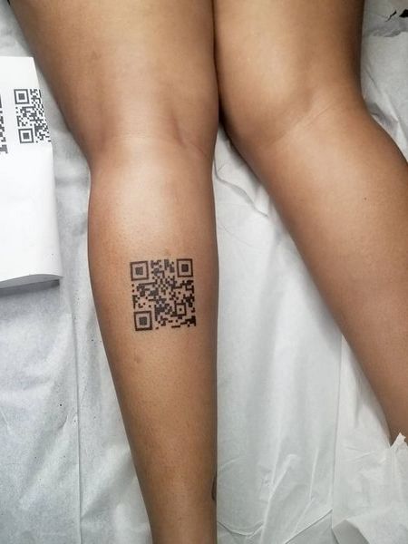 QR Code Tattoo 4
