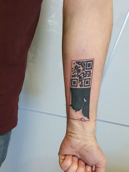 QR Code Tattoo 7