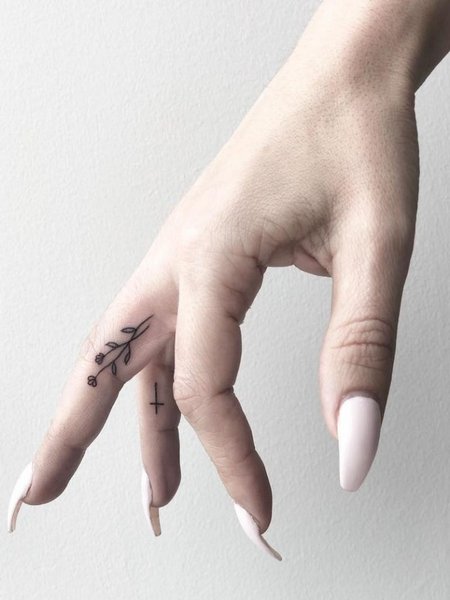 Temporary Finger Tattoo