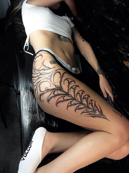 Tribal Thigh Tattoo