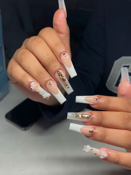 White Cute Nails