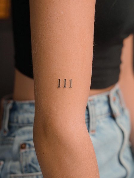 111 Tattoo Outline