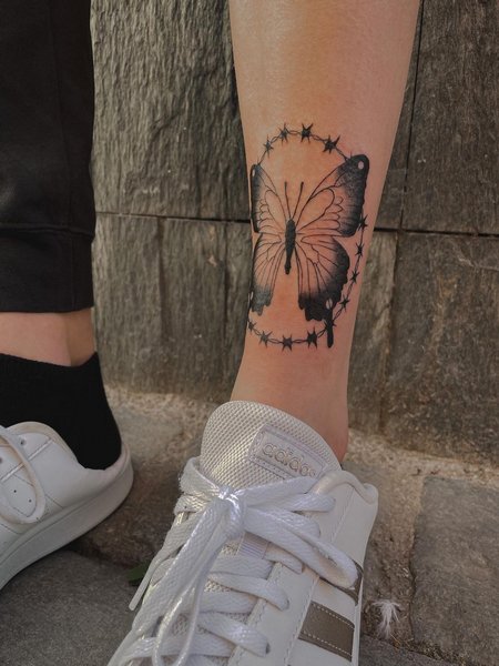 Barbed Wire Ankle Tattoo