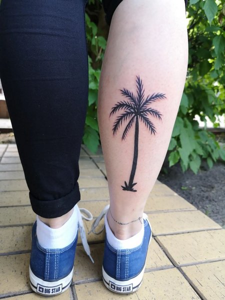 Palm Tree Tattoo On Calf