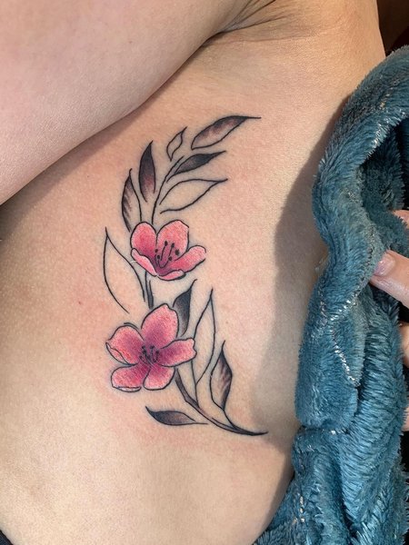 Side Boob Feminine Tattoo