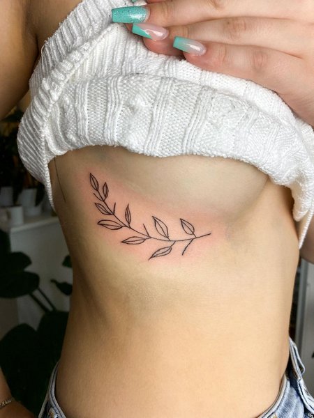 Simple Side Boob Tattoo