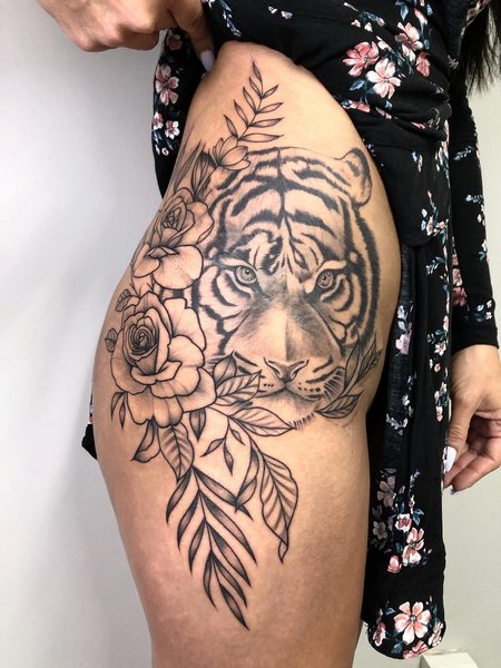 Tiger Tattoo On Thigh