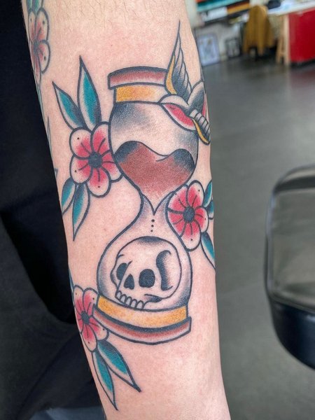 Traditional Hourglass Tattoo