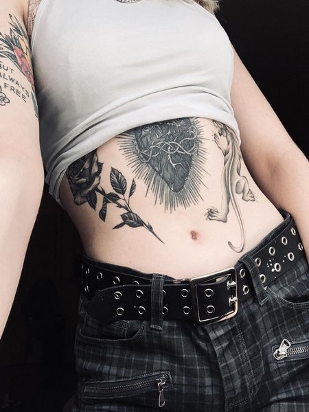 Female Stomach Tattoo