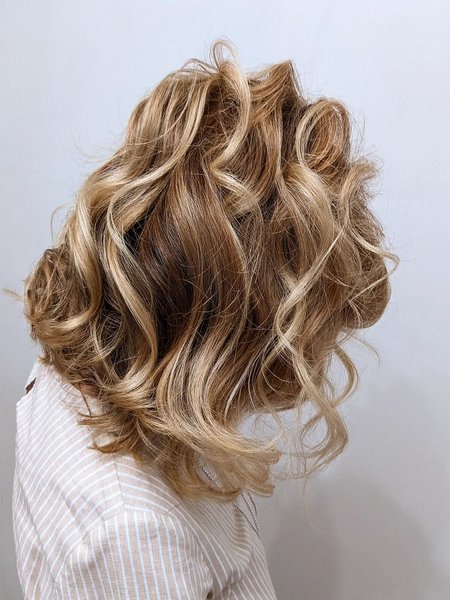 Best Haircut For Wavy Hair