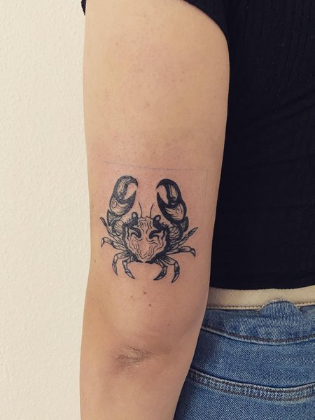 Cancer Zodiac Tattoos For Females