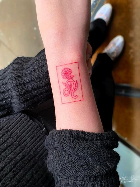 Leo Red ink Tattoo