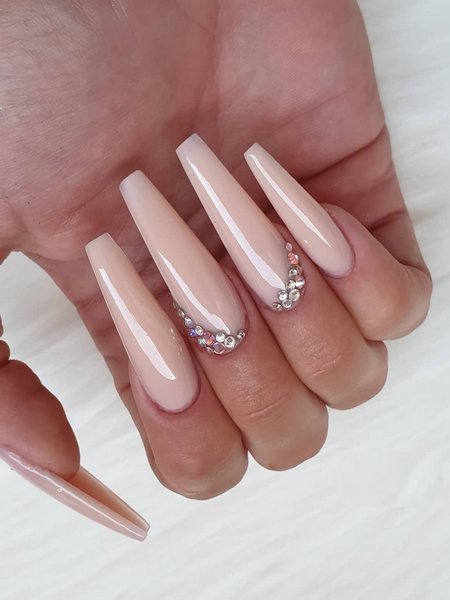 Nude Ombre Nails