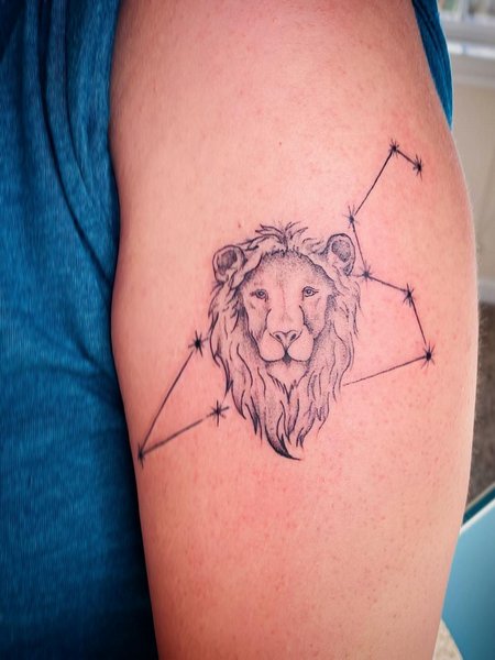 Simple Leo Tattoo