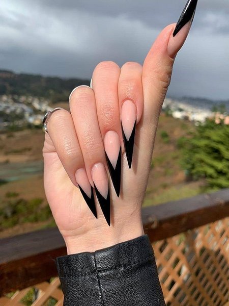 Stiletto Witchy Goth Nails