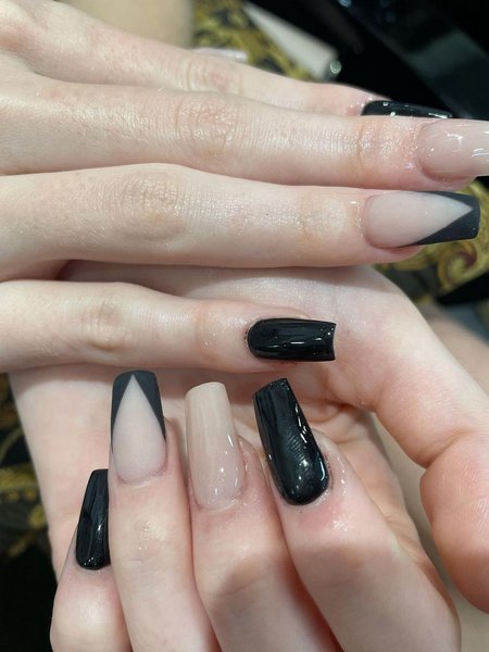 Black And Nude Nails