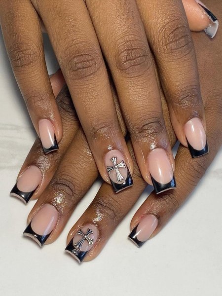 Black Nail Design