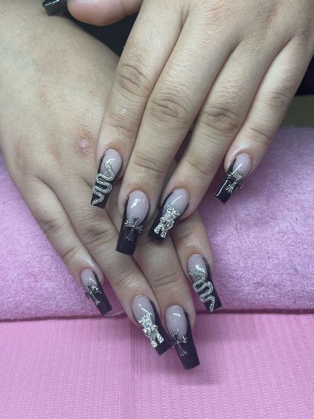 Classy Black Nail Designs