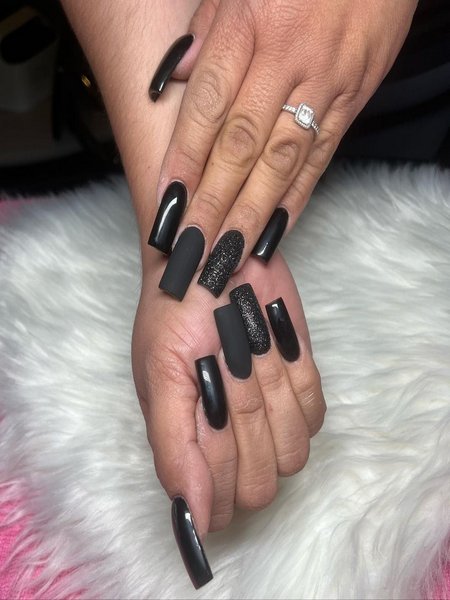 Coffin Black Acrylic Nails