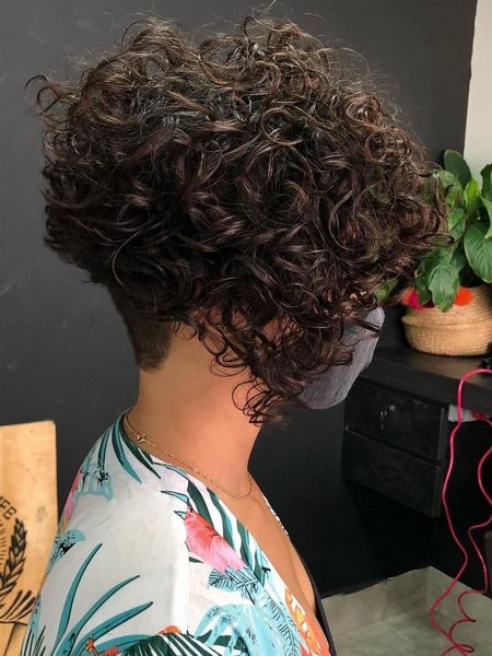 Curly Hair Undercut