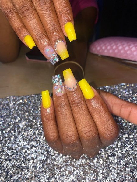 Cute Yellow Nails