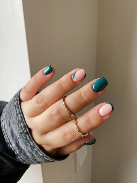 Dark Green Nails