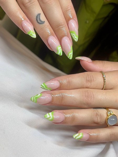 Green Swirl Nails